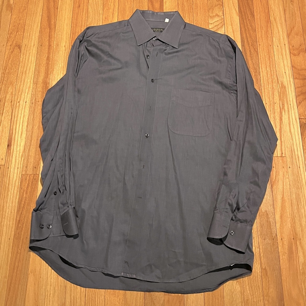 Men’s Trussini Black Long Sleeve Dress Shirt.